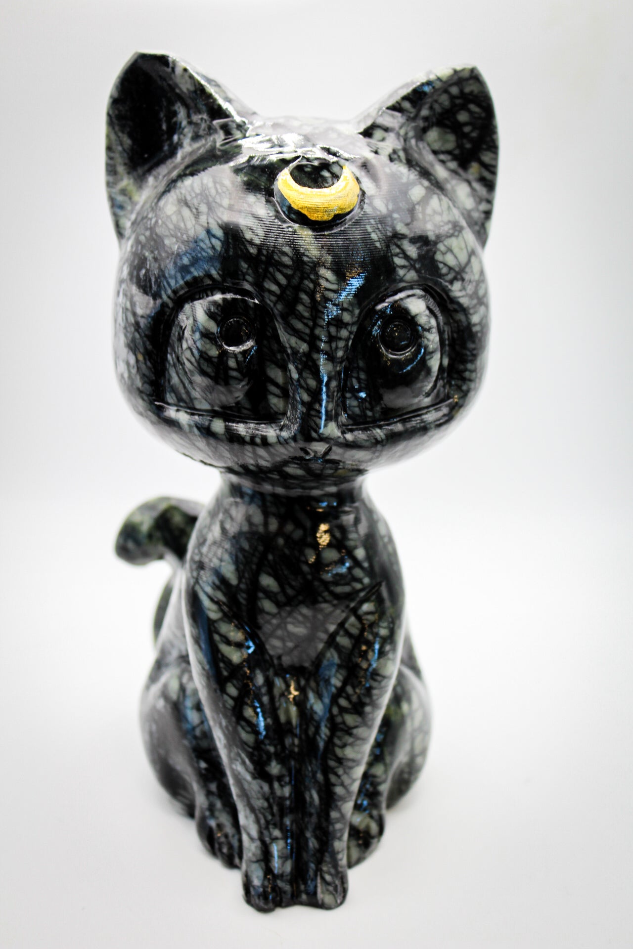 Luna Cat Carving