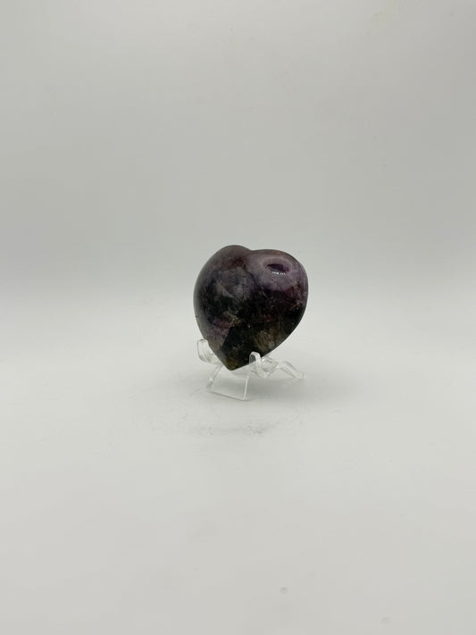 Polished super 7 in the shape of a heart.