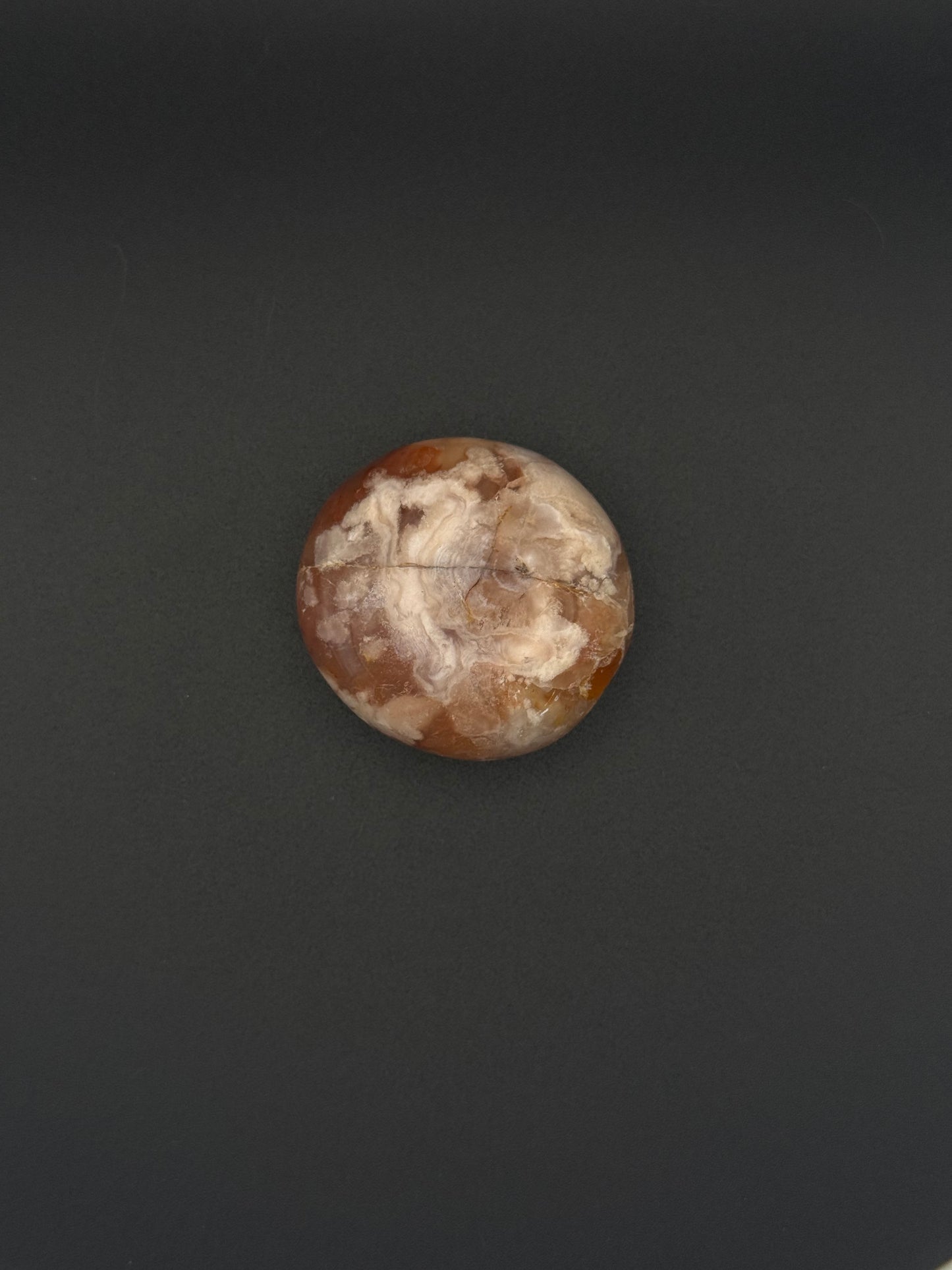Flower agate polished crystal palm stone.