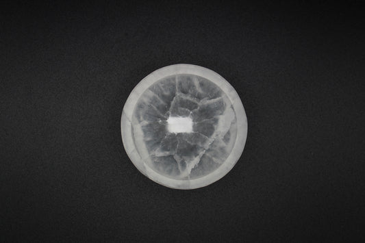 Selenite bowl 6cm in diameter.