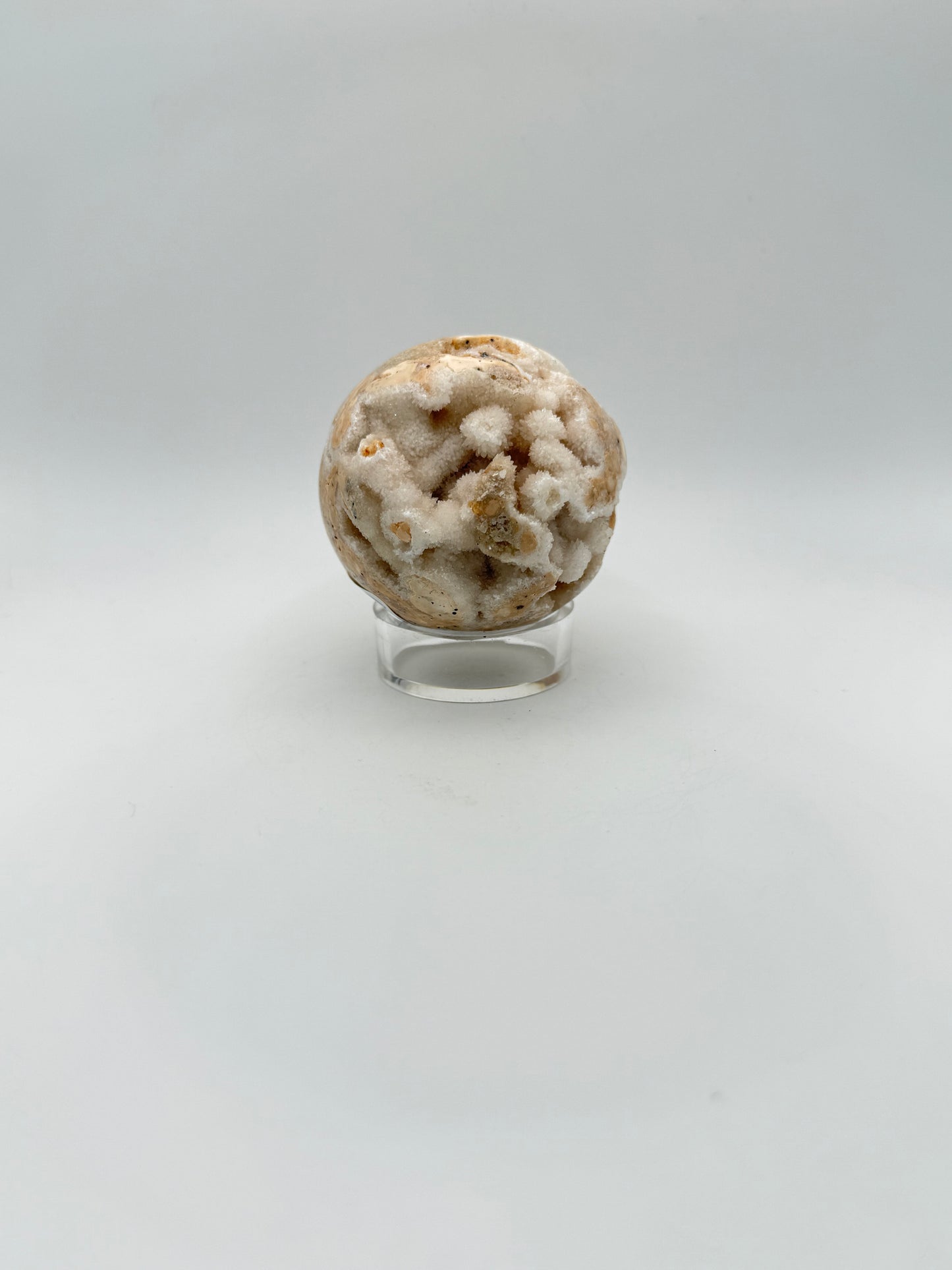 Sphere shaped calcite crystal with Druze.
