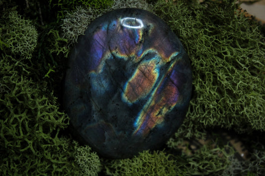 Labradorite Palm Stone #15