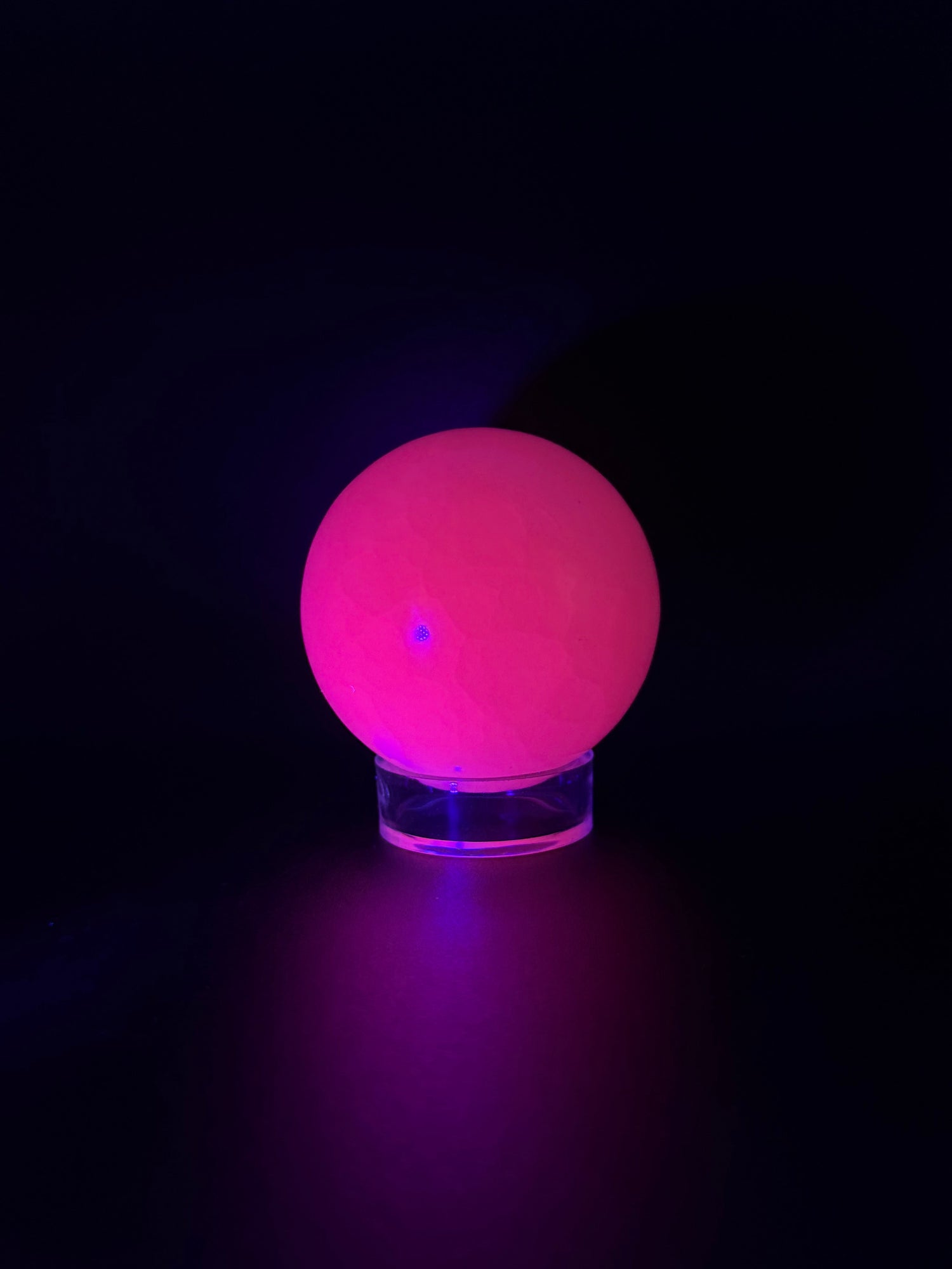 UV Reactive