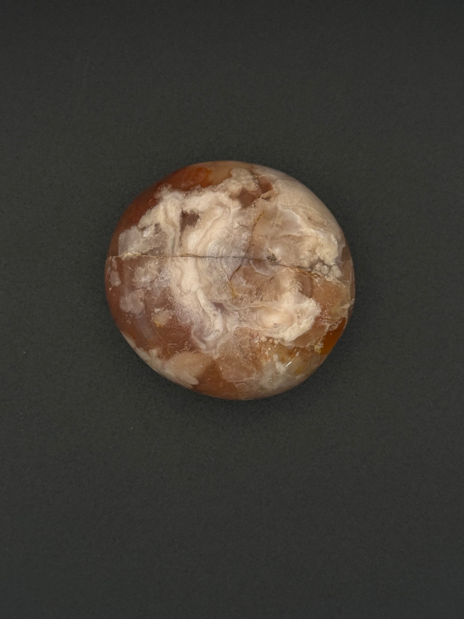 Flower agate polished crystal palm stone.