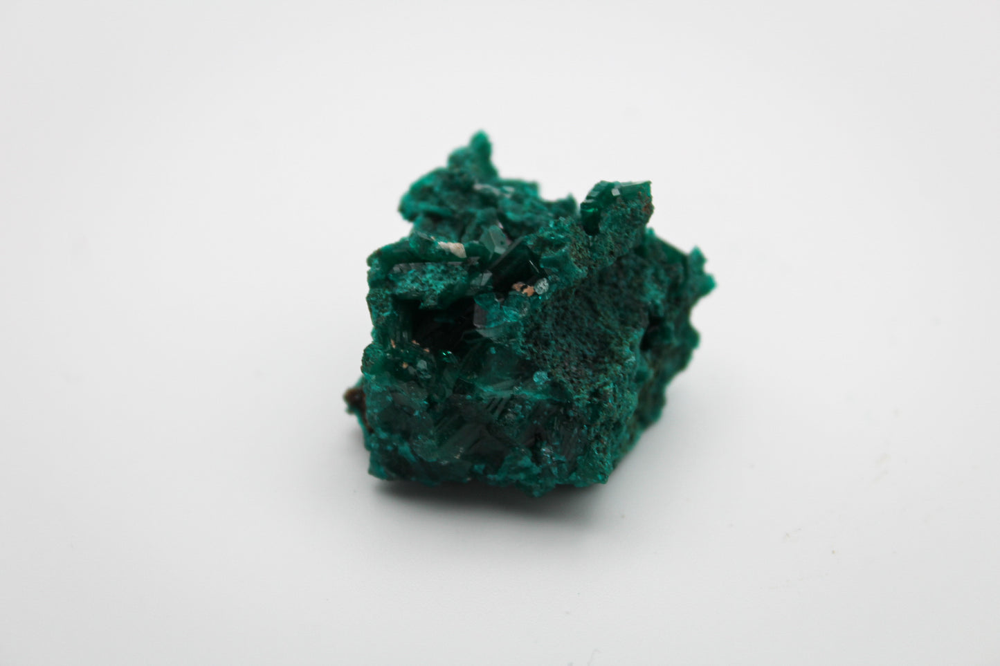 Raw dioptase specimen