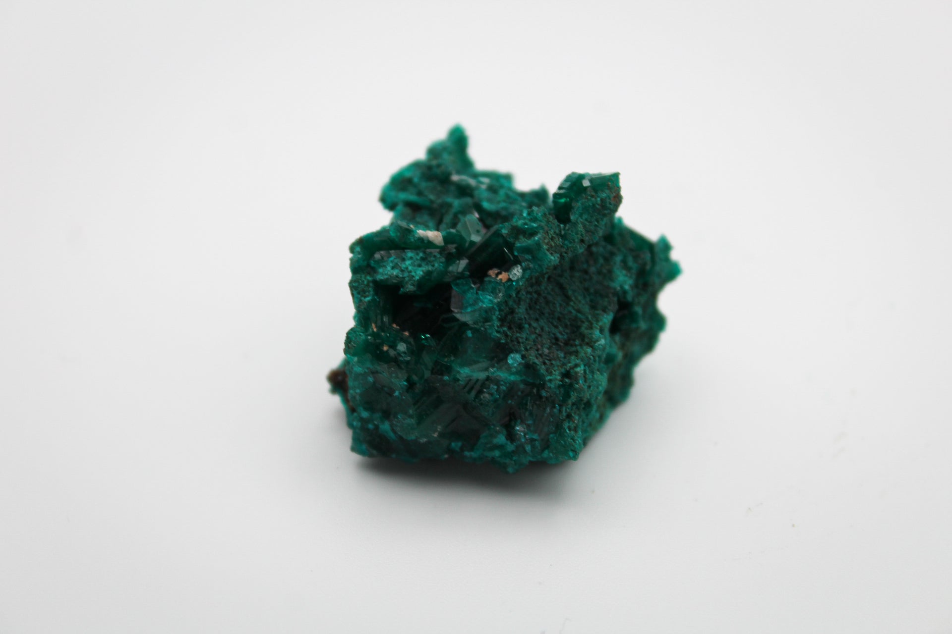 Raw dioptase specimen