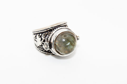 Labradorite Poison Ring