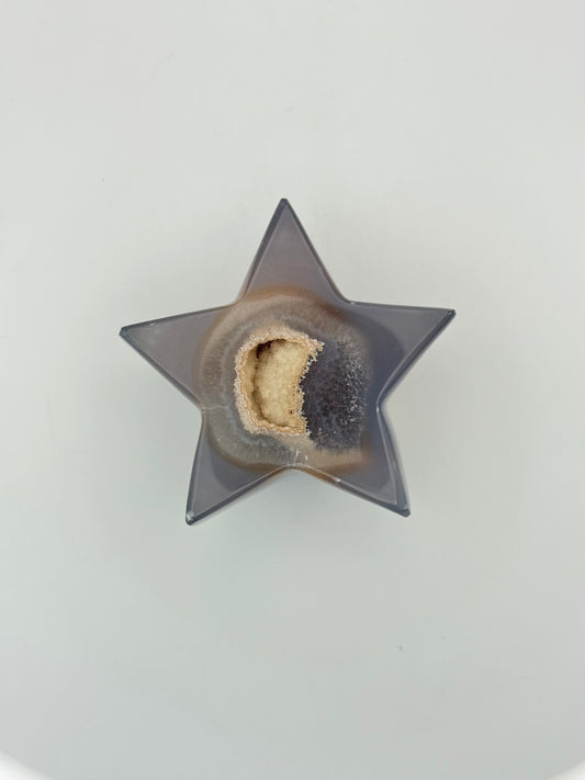 Star-shaped druzy agate.
