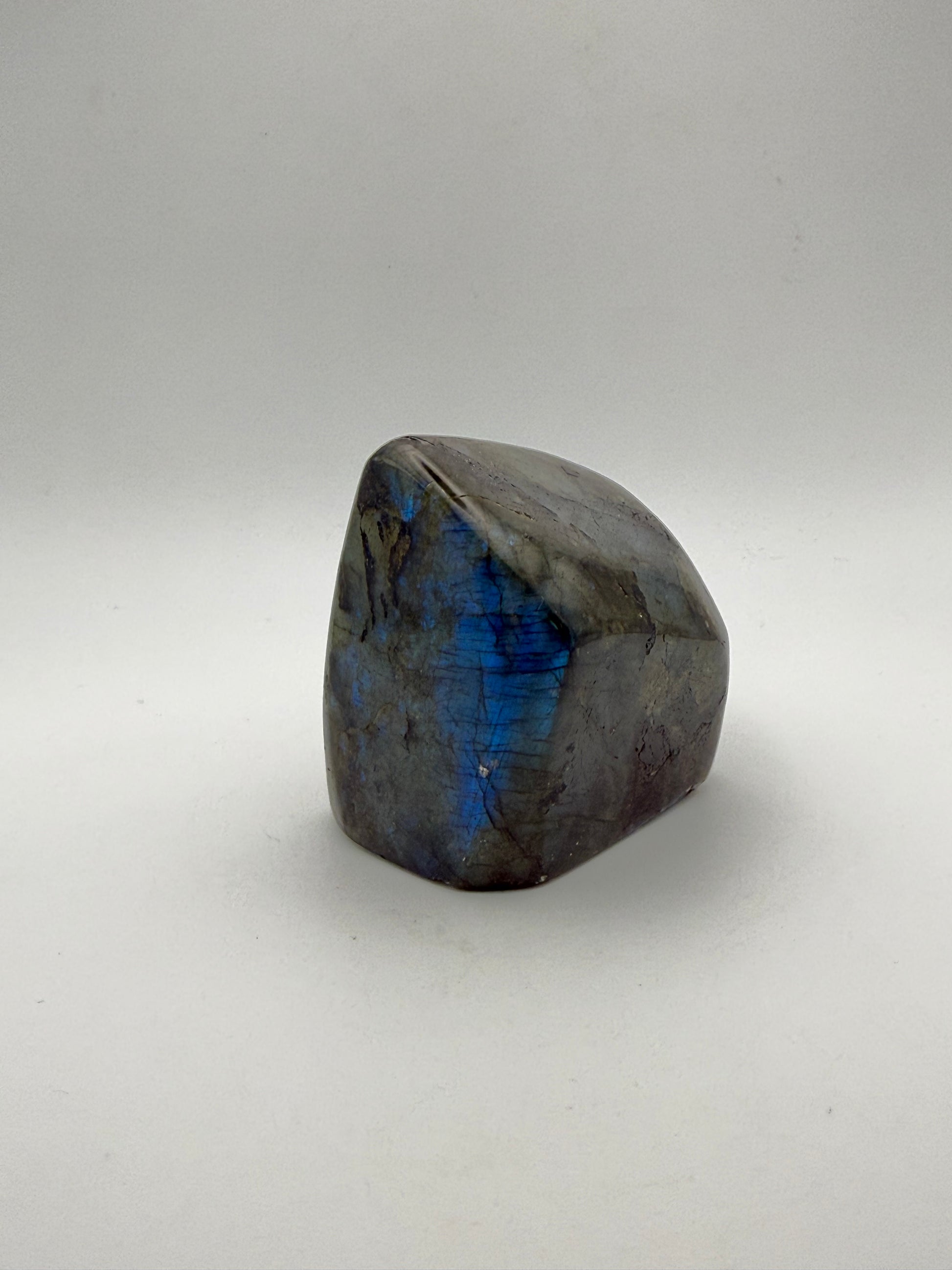 Polished labradorite free form.
