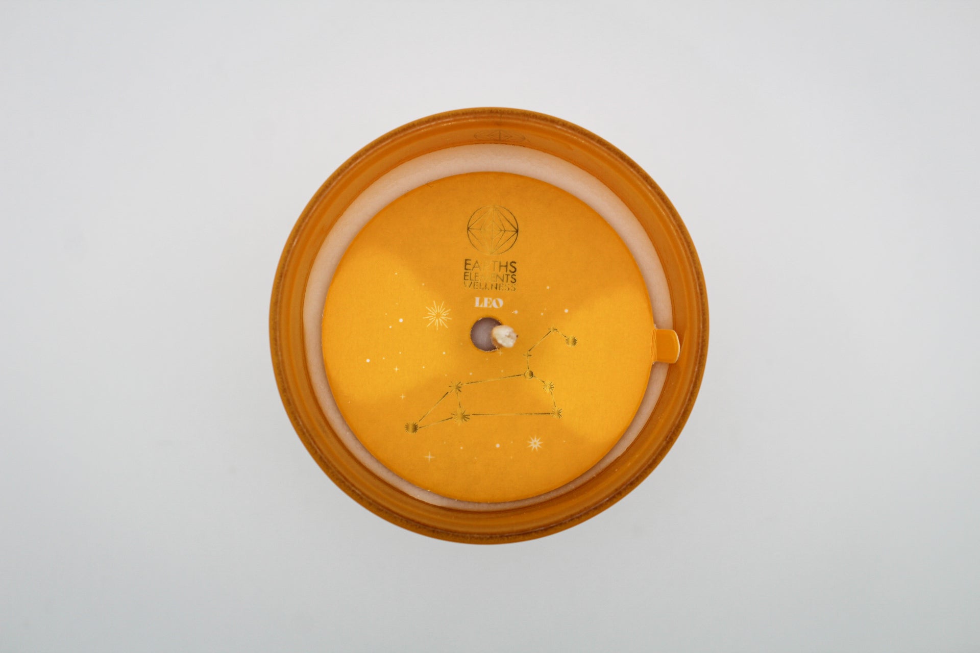 Leo zodiac candle.