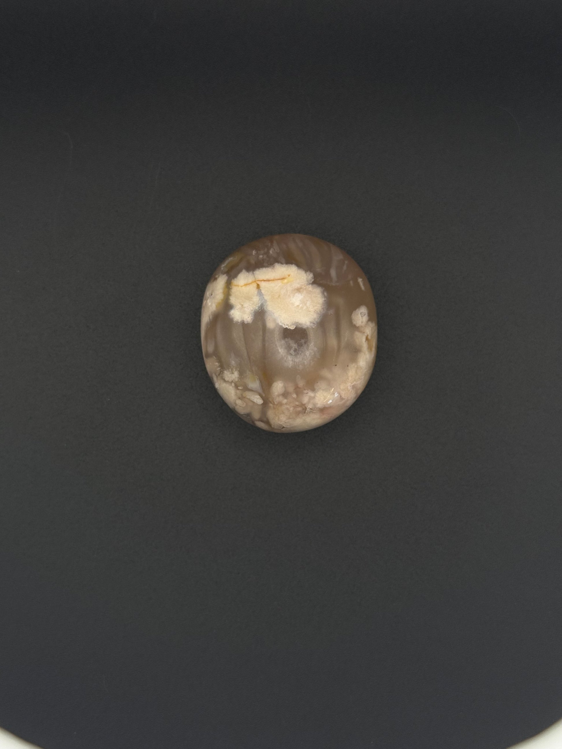 Flower agate polished crystal palm stone.