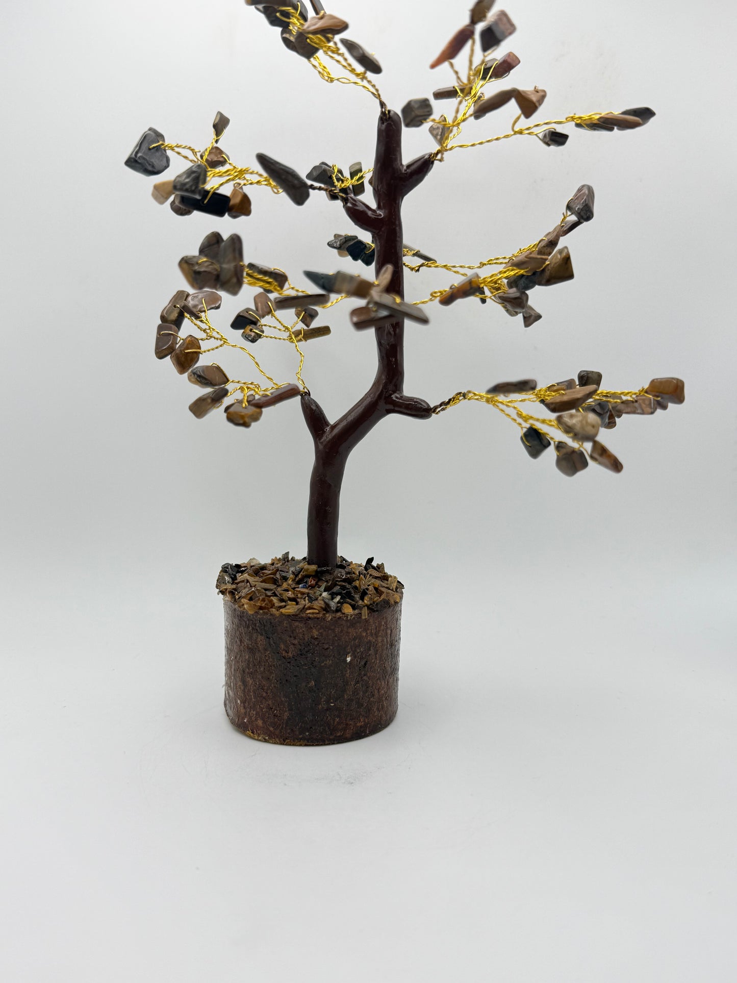 Wire tree with yellow tiger eye chips as leafs.