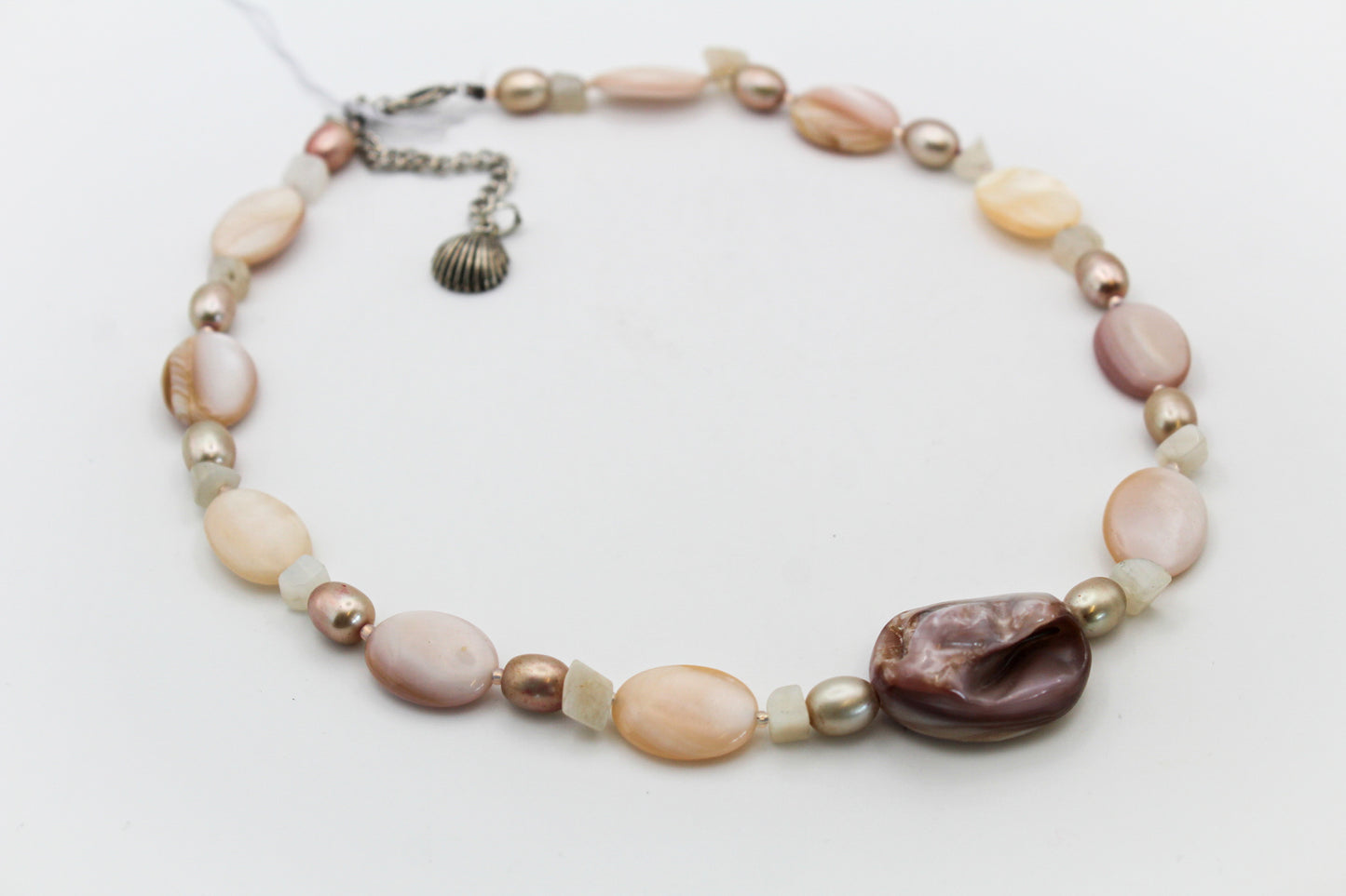 Shell & Pearl Necklace