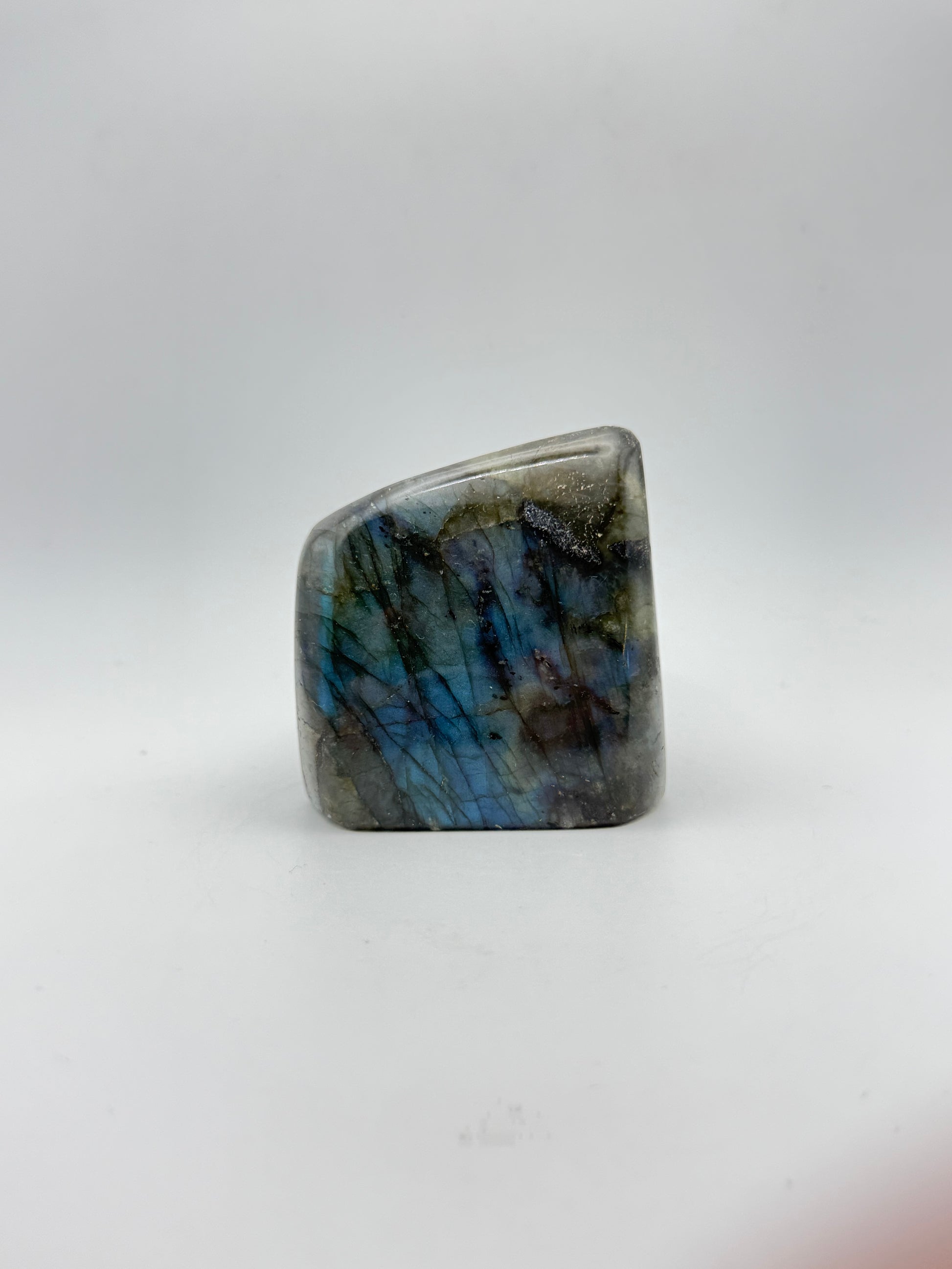 Polished labradorite free form.
