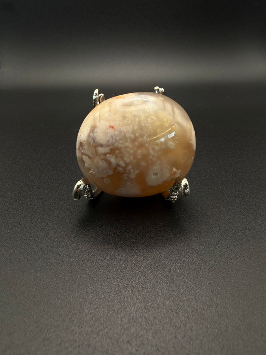 Flower agate polished crystal palm stone.