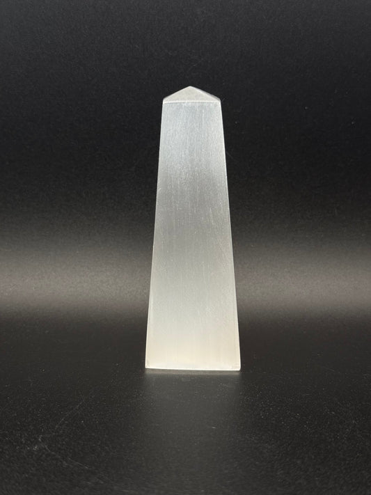 Selenite tower that is 10cm tall.