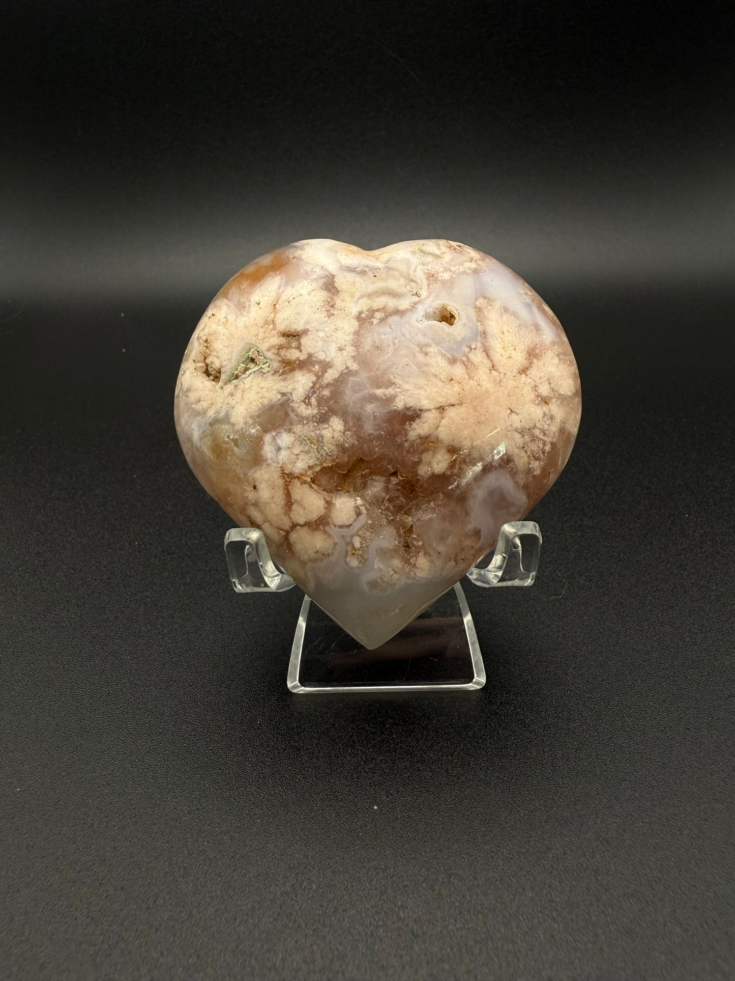 Heart-Shaped Flower agate polished crystal.