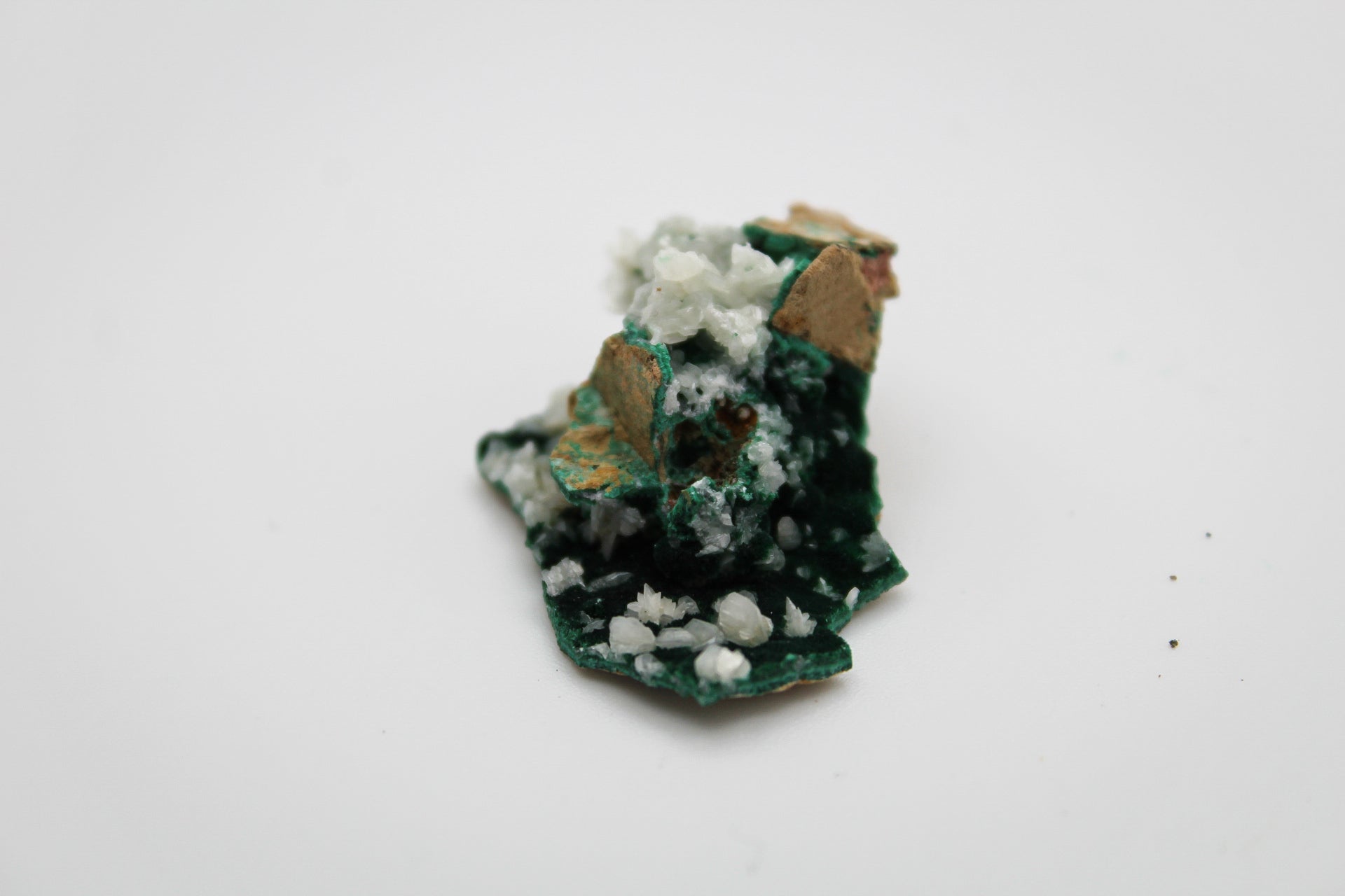 Raw velvet malachite specimen