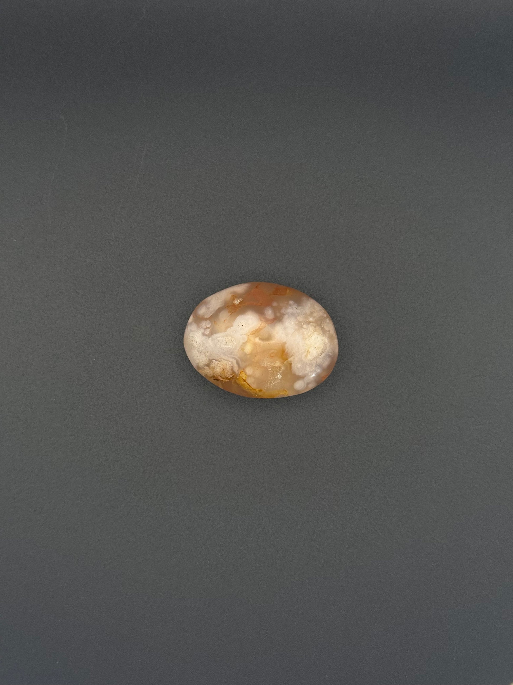 Flower agate polished crystal palm stone.