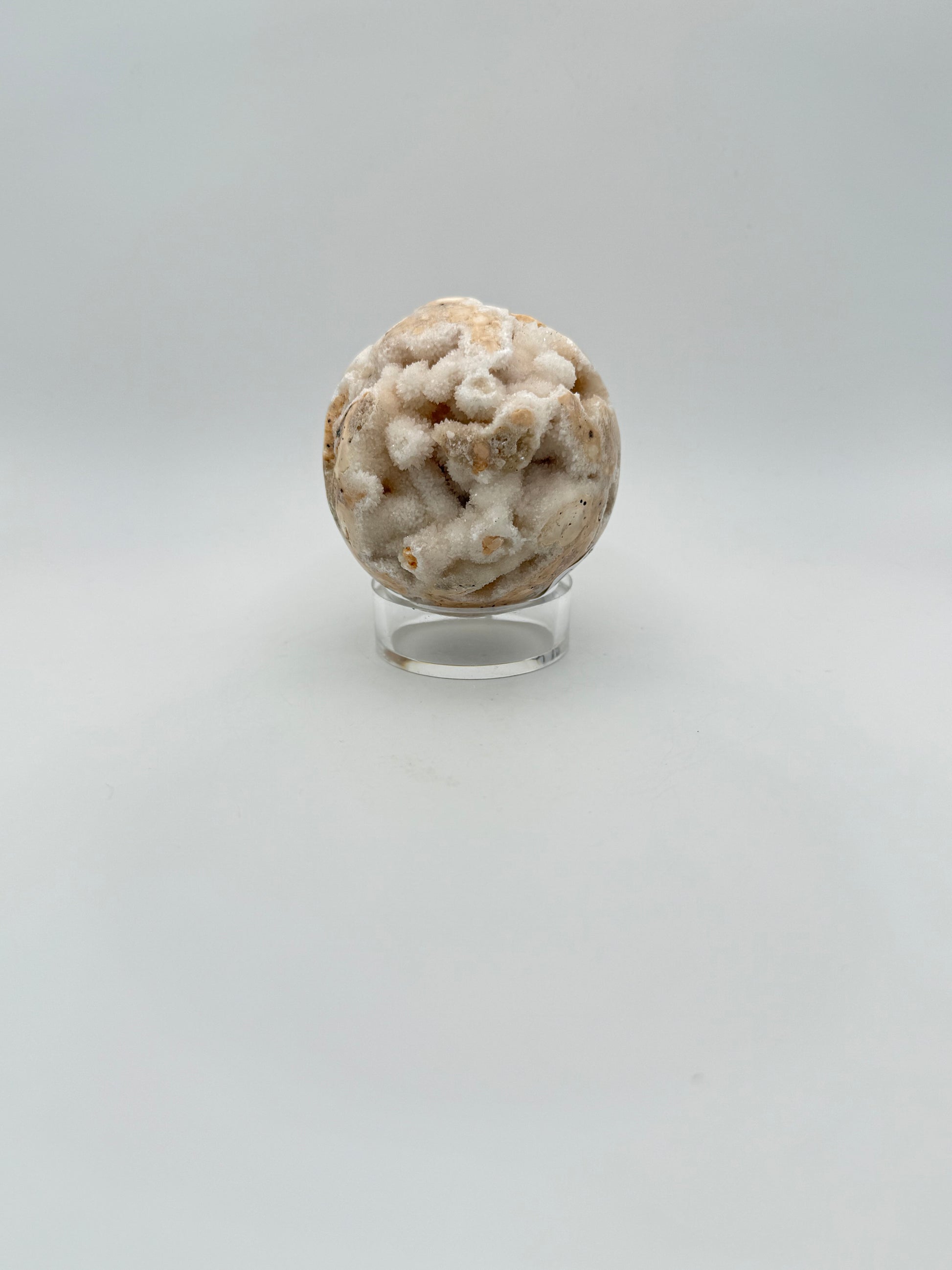 Sphere shaped calcite crystal with Druze.