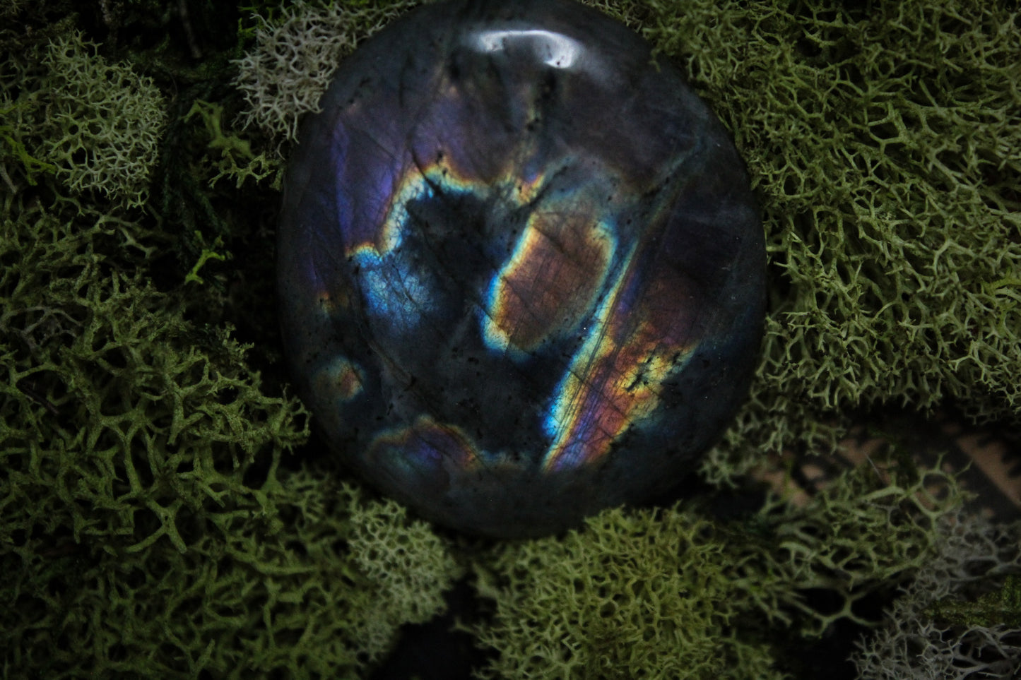 Labradorite Palm Stone #15